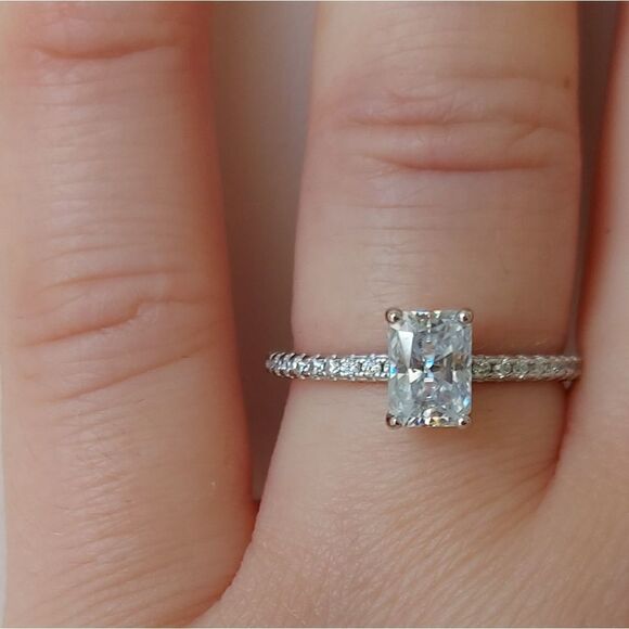 1 Carat Ice Cut Rectangular Moissanite 925 Silver Engagement Wedding Ring - Picture 7 of 13